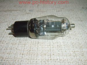 lampa_g-807_1969