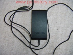 Toshiba_1800-S204_power