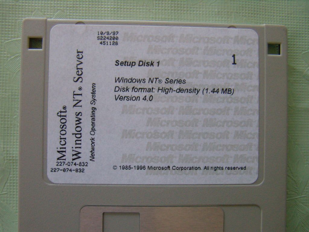 MS Windows NT 4 Server